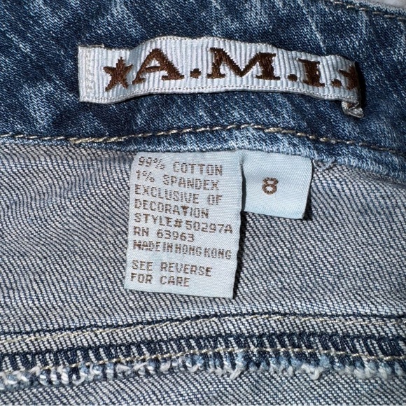 A.M.I. Women's Sz 8 Blue Jeans with Embroidered Details Fading Bootcut Cotton - Picture 6 of 10